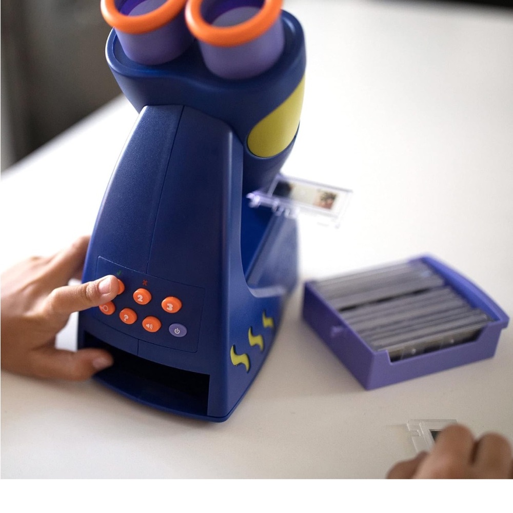 Colorful Kids Talking Microscope - Picture 6 of 11